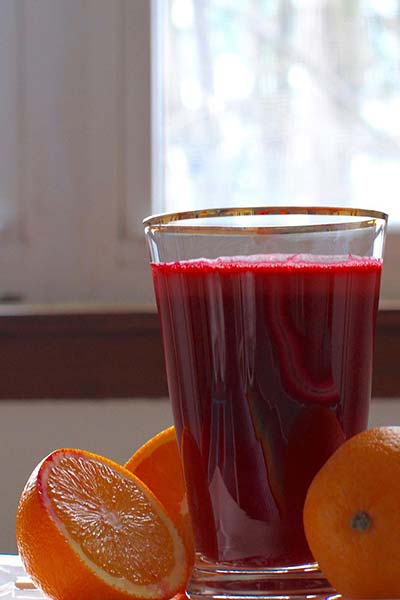 beneficios del betabel en jugo de naranja